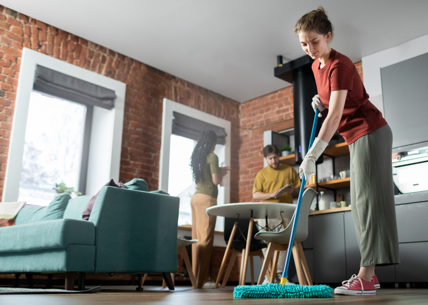 Domine a arte de gerenciar tarefas domésticas com eficiência e sem sobrecarga