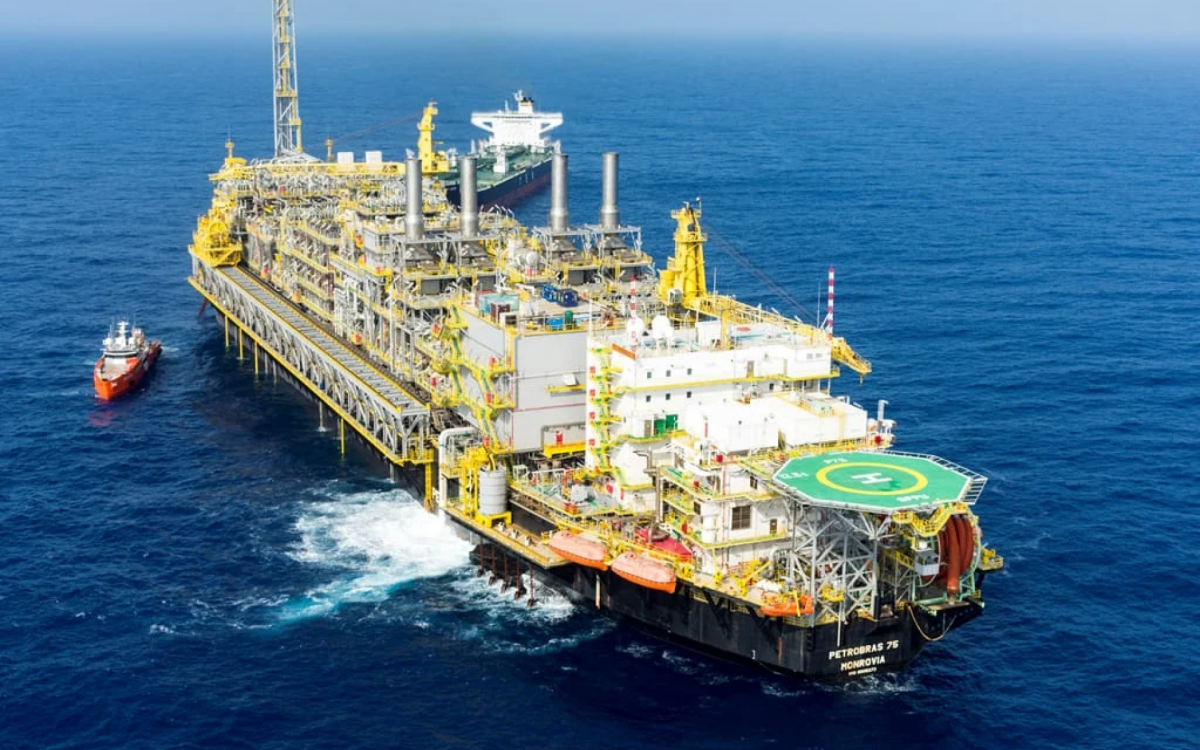 Petrobras planeja instalar seis novos FPSOs em Búzios até 2027 para impulsionar produção offshore