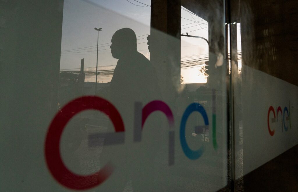 Enel aposta alto no Brasil e Chile enquanto reavalia expansão nos EUA em meio a incertezas