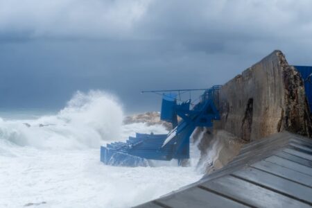 Energia das Ondas: o futuro da produção de eletricidade sustentável começa nos EUA