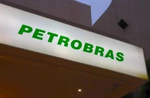 Queda na produção de petróleo da Petrobras: impactos e desafios no pré-sal