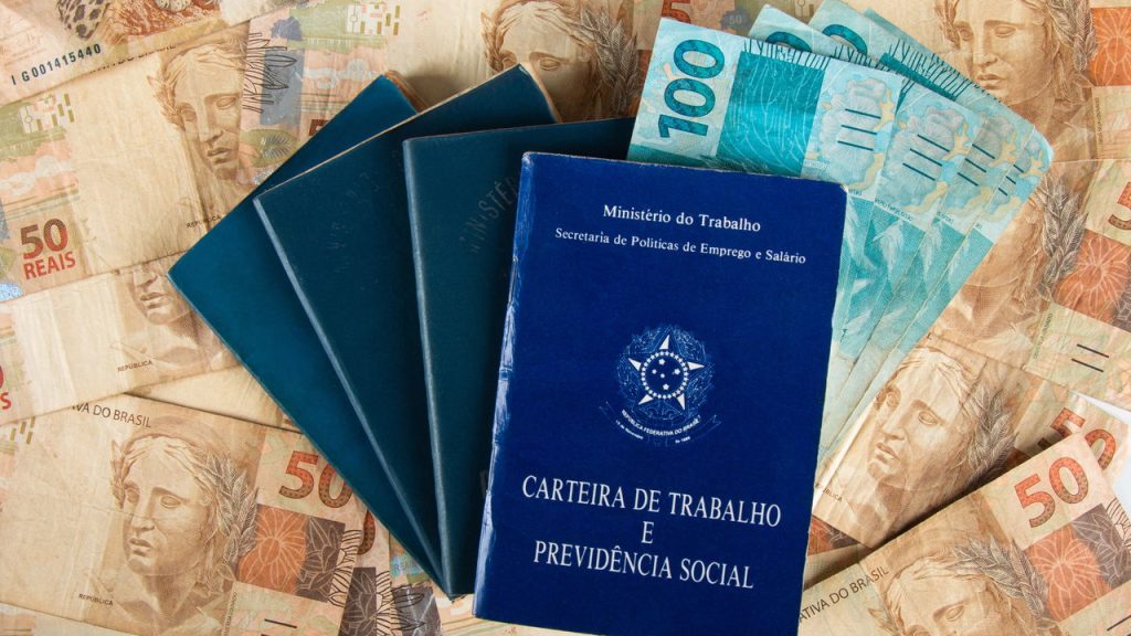 PIS 2025: Pagamento de R$ 1.518 liberado hoje para nascidos em julho e agosto